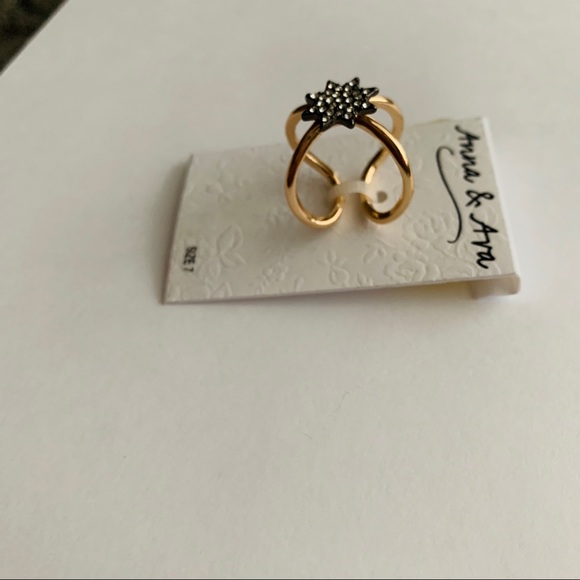 cute ring - Picture 3 of 5